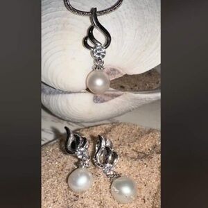 Pearl Necklace and Earrings Set